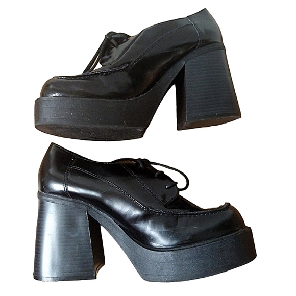 Vintage Shoes - Vintage 90s Y2K Chunky Lace Up Platform Heel Oxford Loafers Round Toe Size 10